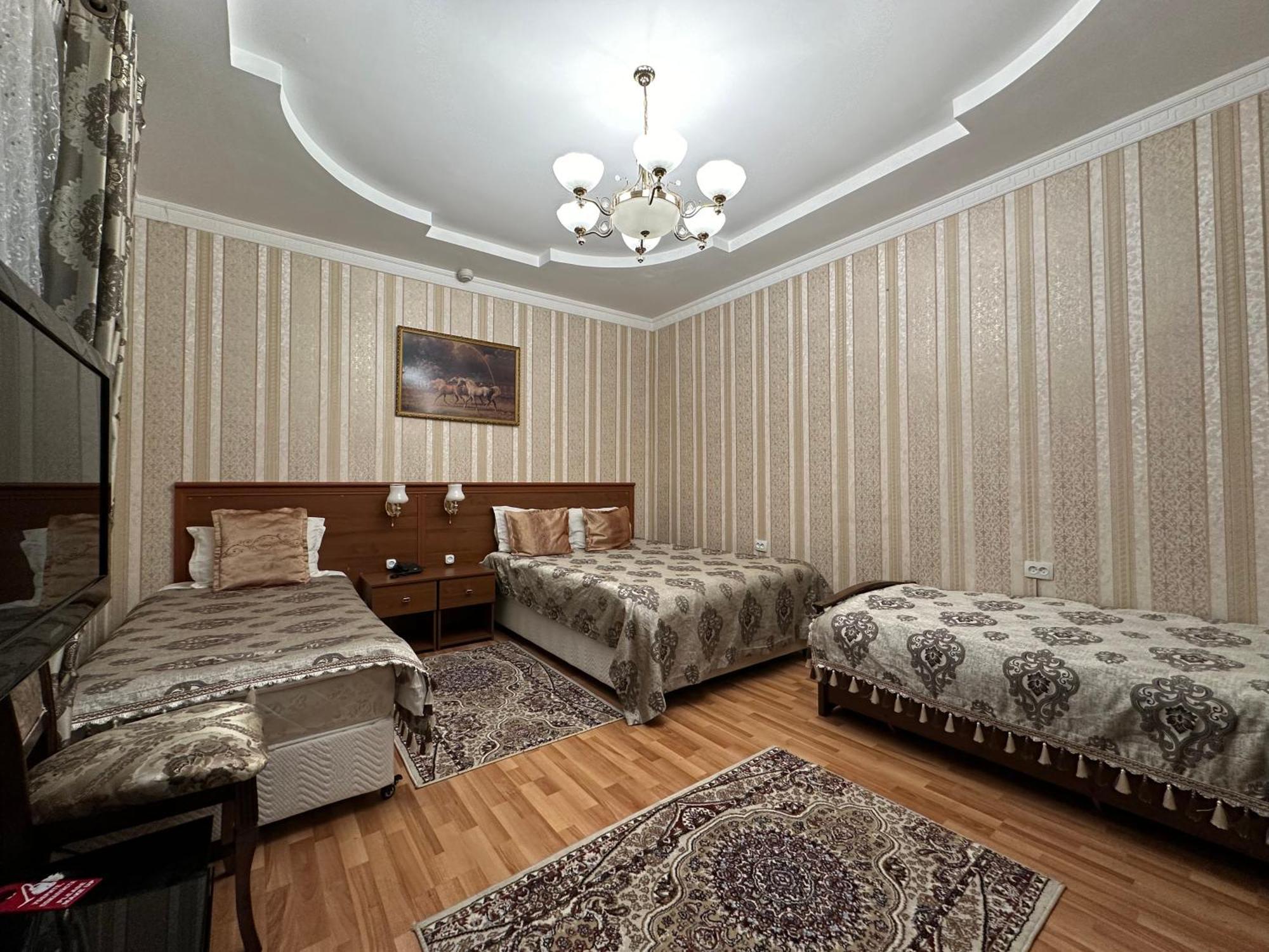 Sarbon Hotel Tașkent Exterior foto